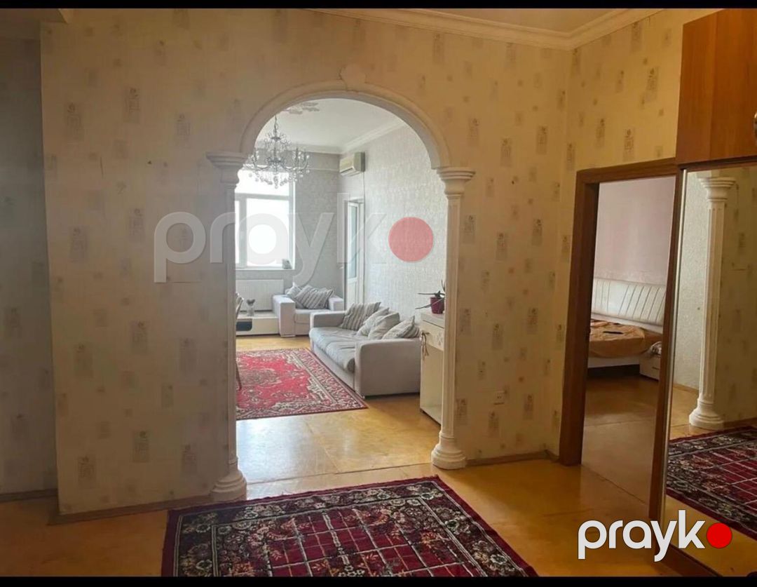Satılır 2 otaqlı köhnə tikili 75 m² — Mənzil, Bakı (4)