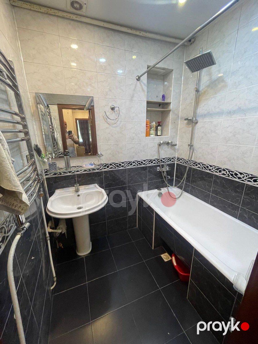 İcarəyə verilir 3 otaqlı köhnə tikili 110 m² — Mənzil, Bakı (9)