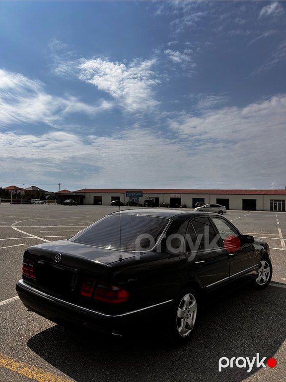 Mercedes E 230, 2.3 L, 1996 il, 268 400 km — Avtomobillər, Bakı (5)
