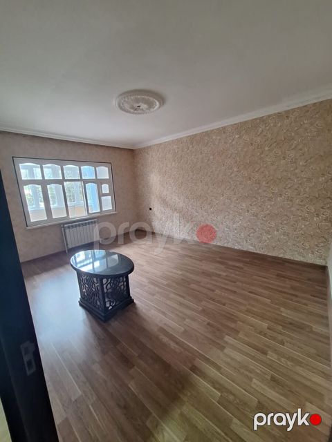 3-otaqlı mənzil, 10 -cu mkr., 72 m²