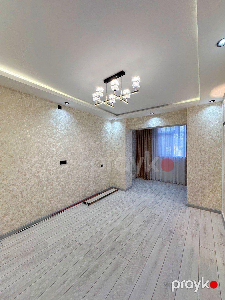 Satılır 2 otaqlı köhnə tikili 65 m² — Mənzil, Bakı (8)