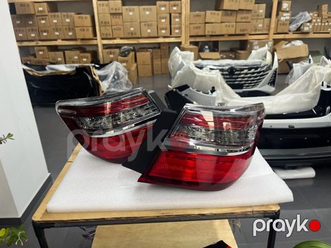 Toyota Camry 2015 stop işıqları — Bakı