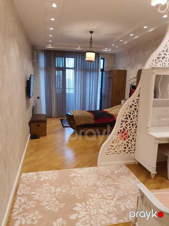 Satılır 3 otaqlı yeni tikili 200 m² — Mənzil, Bakı (12)