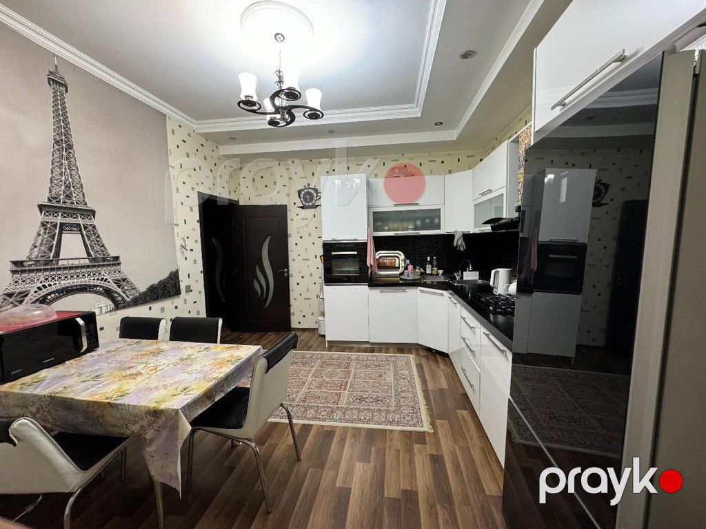Satılır 8 otaqlı həyət evi/bağ evi 375 m² — Ev, villa, Bakı (4)