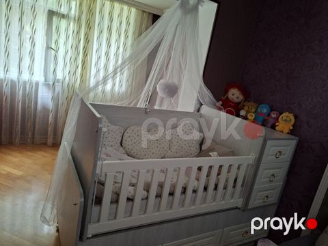 Uşaq beşiyi – transformasiya olunan model 550 manata alınıb matras — Bakı