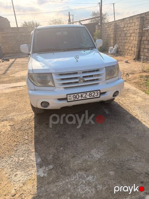 Mitsubishi Pajero io, 2.0 L, 2000 il, 350 000 km — Bakı