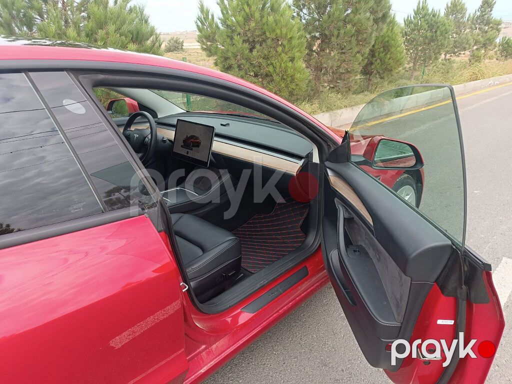 Tesla Model 3: 0.1 l 2022 il 145000 km Sedan — Avtomobillər, Bakı (5)