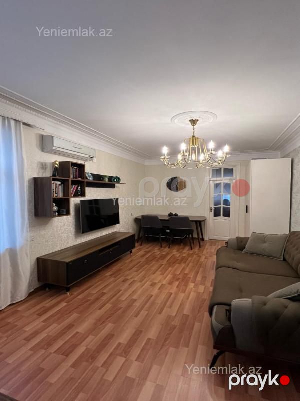 Satılır 2 otaqlı Bina evi menzil (Köhnə tikili), 70 m², Nərimanov rayonu — Mənzil, Bakı (2)