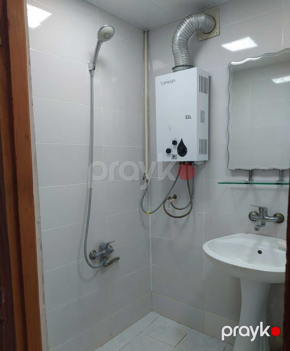 İcarəyə verilir 1 otaqlı köhnə tikili 40 m² — Mənzil, Bakı (7)