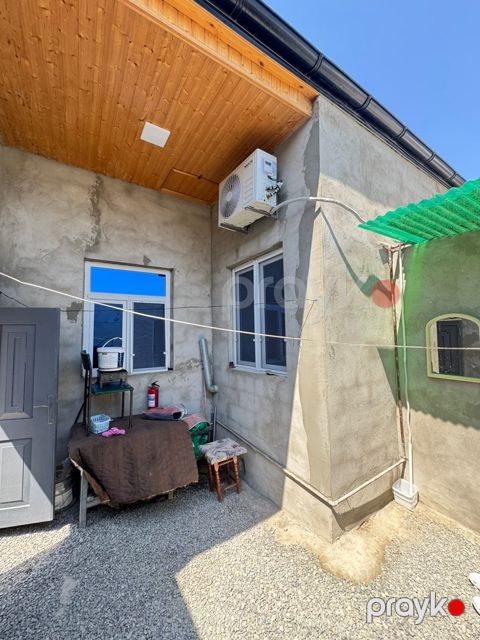 Həyət evi, Hövsan qəs — Bakı