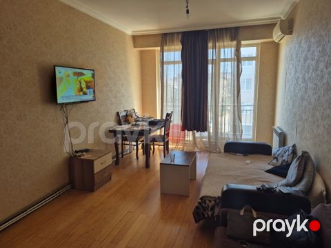 İcarəyə verilir 3 otaqlı yeni tikili 80 m²