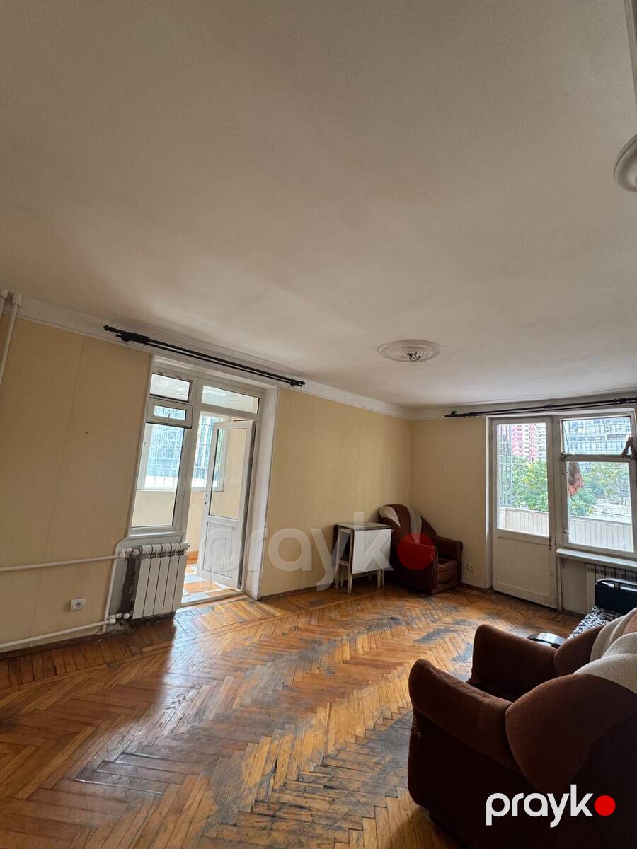 Satılır 2 otaqlı köhnə tikili 54 m² — Mənzil, Bakı (2)