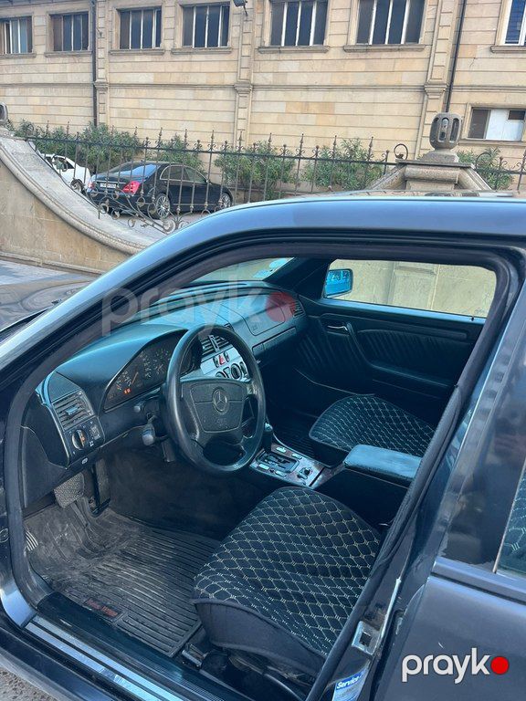 Mercedes C 180, 1.8 L, 1997 il, 282 123 km — Avtomobillər, Bakı (2)