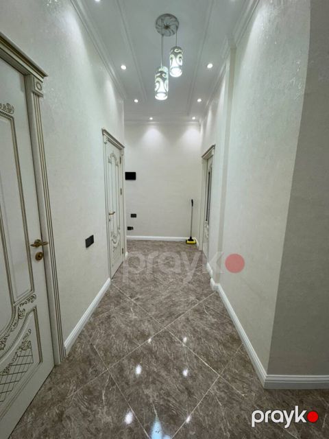 Satılır 3 otaqlı yeni tikili 115 m² — Bakı