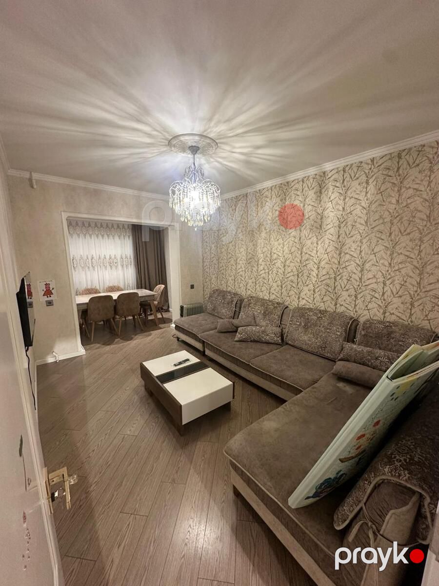 Satılır 2 otaqlı köhnə tikili 60 m² — Mənzil, Bakı (3)