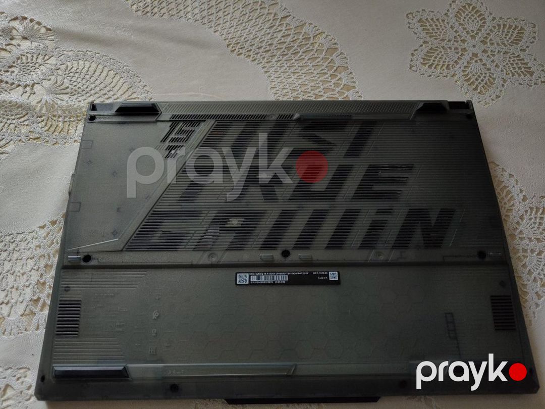 MSI Cyborg 15 2025 — Noutbuklar, Bakı (4)