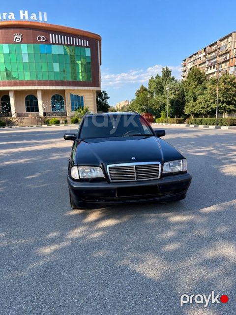 Mercedes C 200, 2.0 L, 2000 il, 400 000 km — Bakı