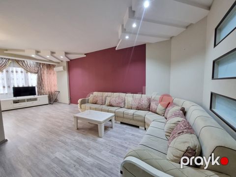 Satılır 4 otaqlı yeni tikili 200 m² — Bakı