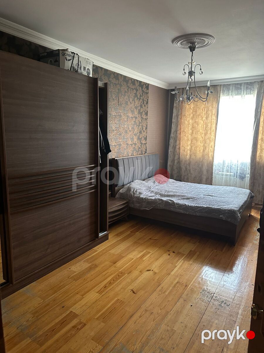 Satılır 4 otaqlı köhnə tikili 110 m² — Mənzil, Bakı (9)