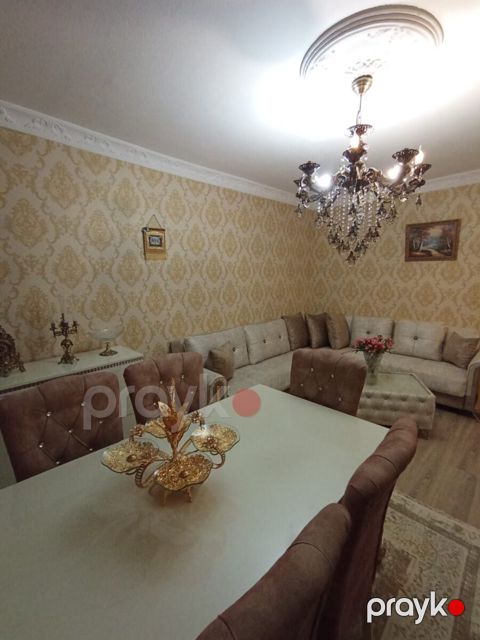 4-otaqlı mənzil, Gəncə ş., 70 m² — Gəncə
