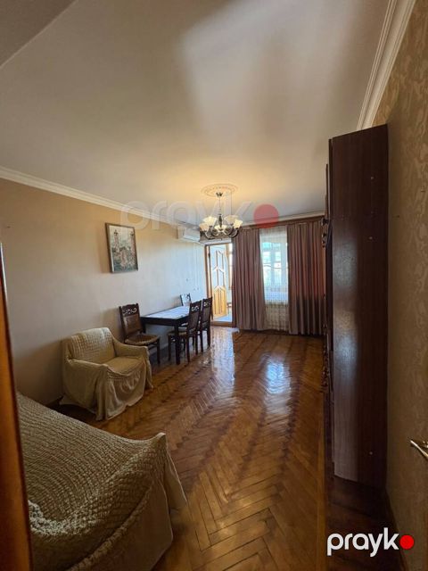 İcarəyə verilir 3 otaqlı köhnə tikili 85 m² — Bakı