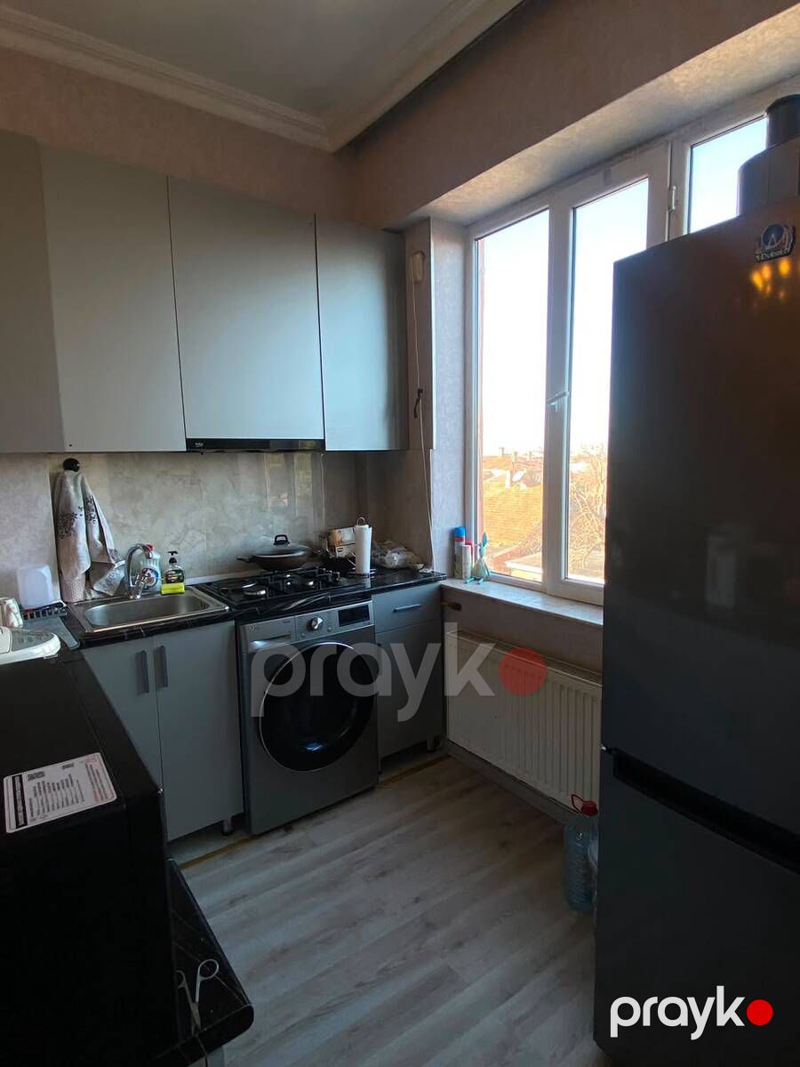 Satılır 2 otaqlı köhnə tikili 88 m² — Mənzil, Bakı (5)