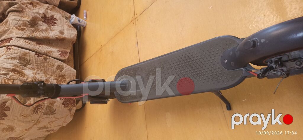İşlənmiş Elektrik samokat 8", 251 - 350 Vt, 26 - 35 km/s, Ödənişli çatdırılma — Skuterlər, Sumqayıt (6)