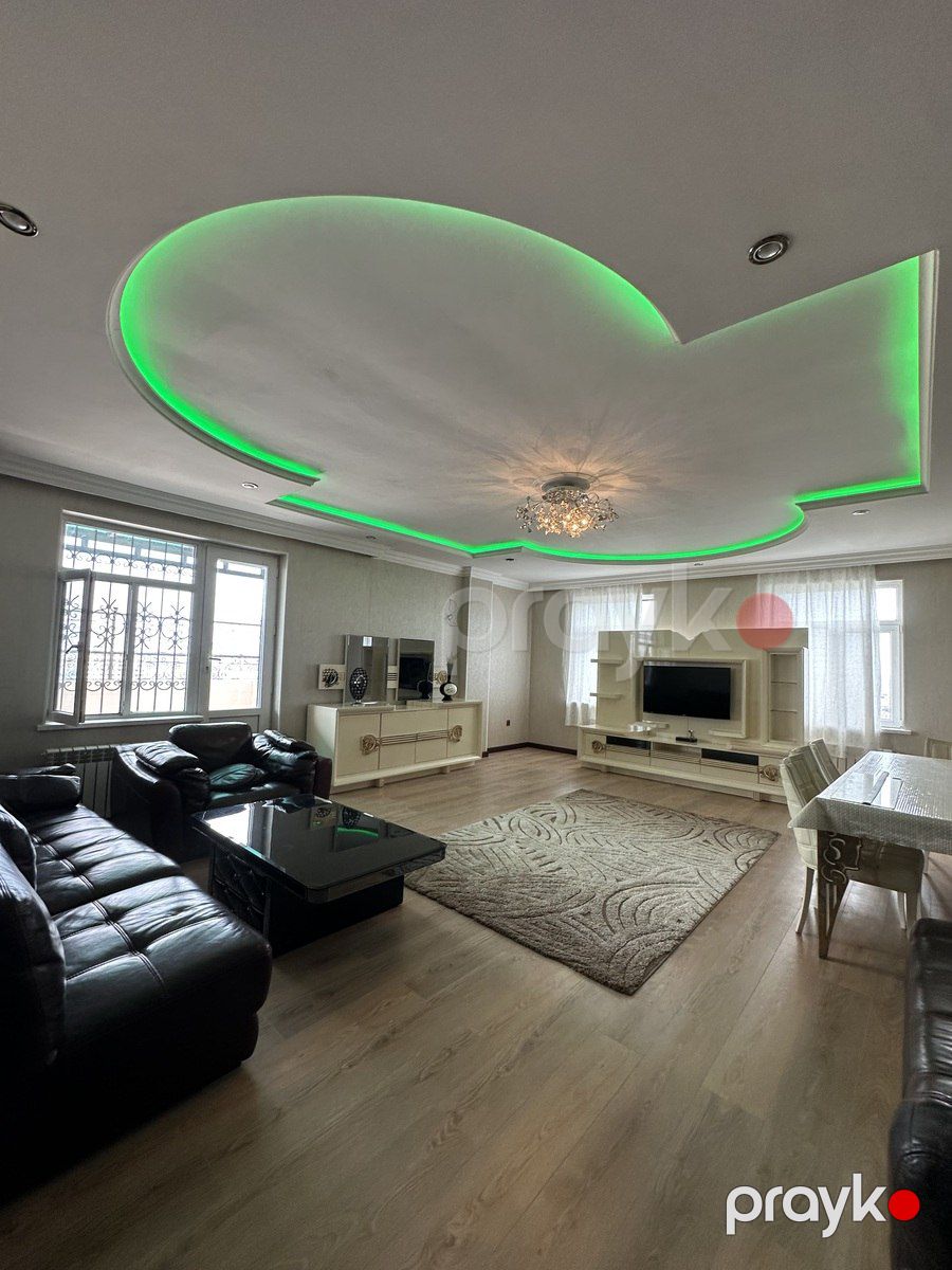 4-otaqlı yeni tikili, Azadlıq pr., 300 m² — Mənzil, Bakı (2)