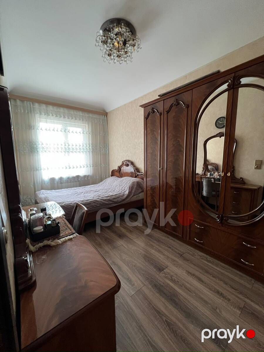 Satılır 4 otaqlı köhnə tikili 100 m² — Mənzil, Bakı (9)