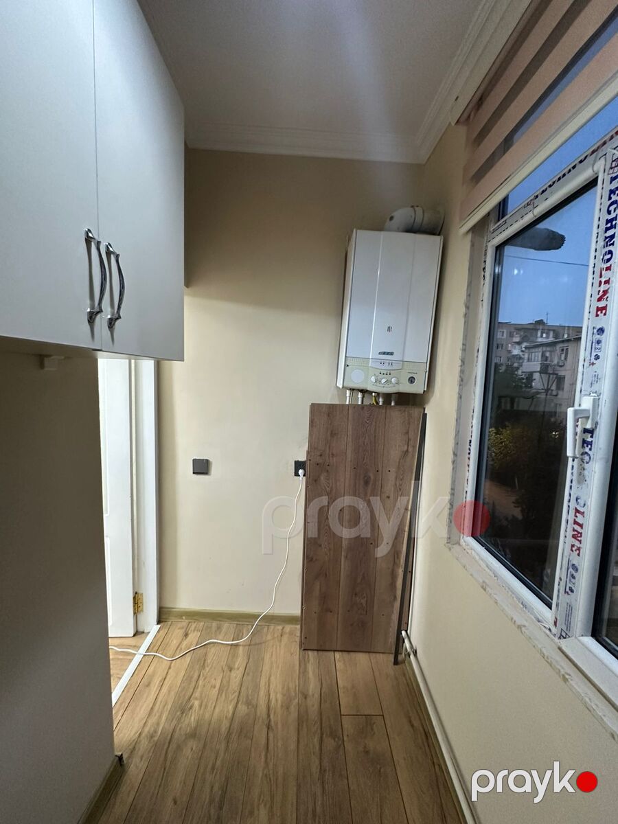 Satılır 2 otaqlı köhnə tikili 60 m² — Mənzil, Bakı (9)