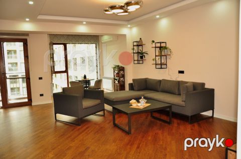 Satılır 3 otaqlı yeni tikili 141 m² — Bakı