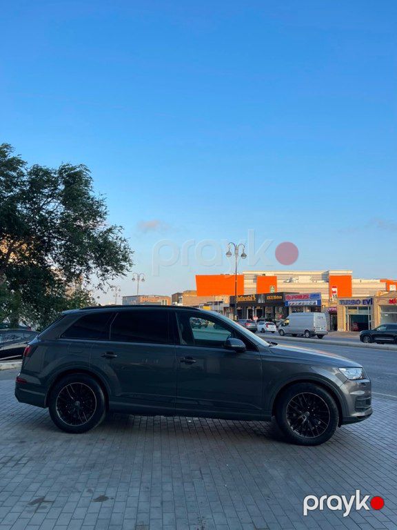 Audi Q7, 3.0 L, 2018 il, 172 115 km — Avtomobillər, Bakı (10)