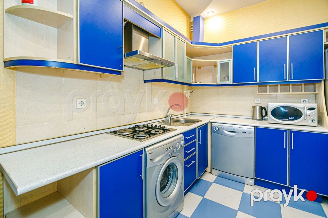 İcarəyə verilir 2 otaqlı köhnə tikili 70 m² — Mənzil, Bakı (5)