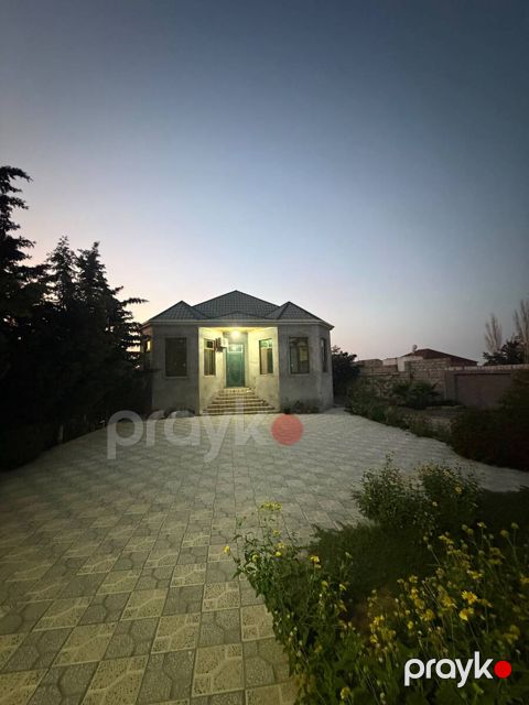 Satılır 4 otaqlı həyət evi/bağ evi 150 m² — Bakı
