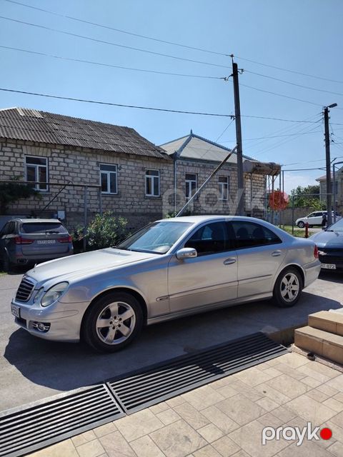 Mercedes E 200, 1.8 L, 2005 il, 358 456 km — Qazax