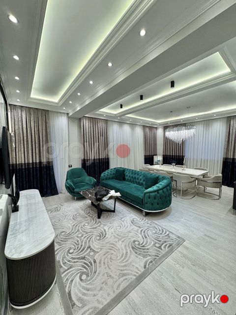 Satılır 3 otaqlı yeni tikili 185 m² — Bakı