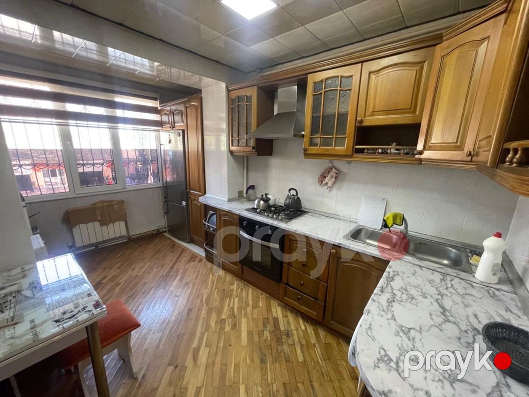 İcarəyə verilir 3 otaqlı köhnə tikili 110 m² — Mənzil, Bakı (7)