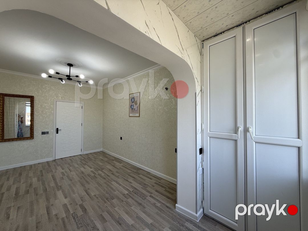 Satılır 2 otaqlı köhnə tikili 60 m² — Mənzil, Bakı (3)