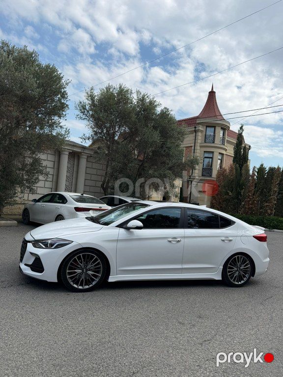 Hyundai Elantra, 1.6 L, 2016 il, 194 731 km — Avtomobillər, Bakı (5)