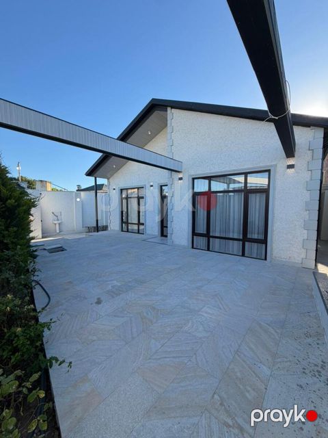 Satılır 3 otaqlı həyət evi/bağ evi 110 m² — Bakı