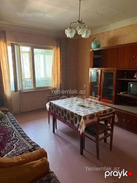 Satılır 3 otaqlı Bina evi menzil (Köhnə tikili), 68 m², 9-cu mikrorayon — Sumqayıt