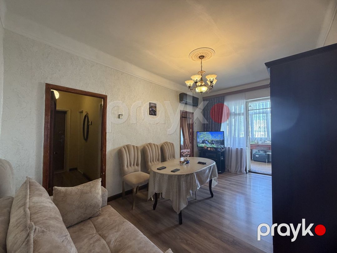 Satılır 2 otaqlı köhnə tikili 50 m² — Mənzil, Bakı (3)