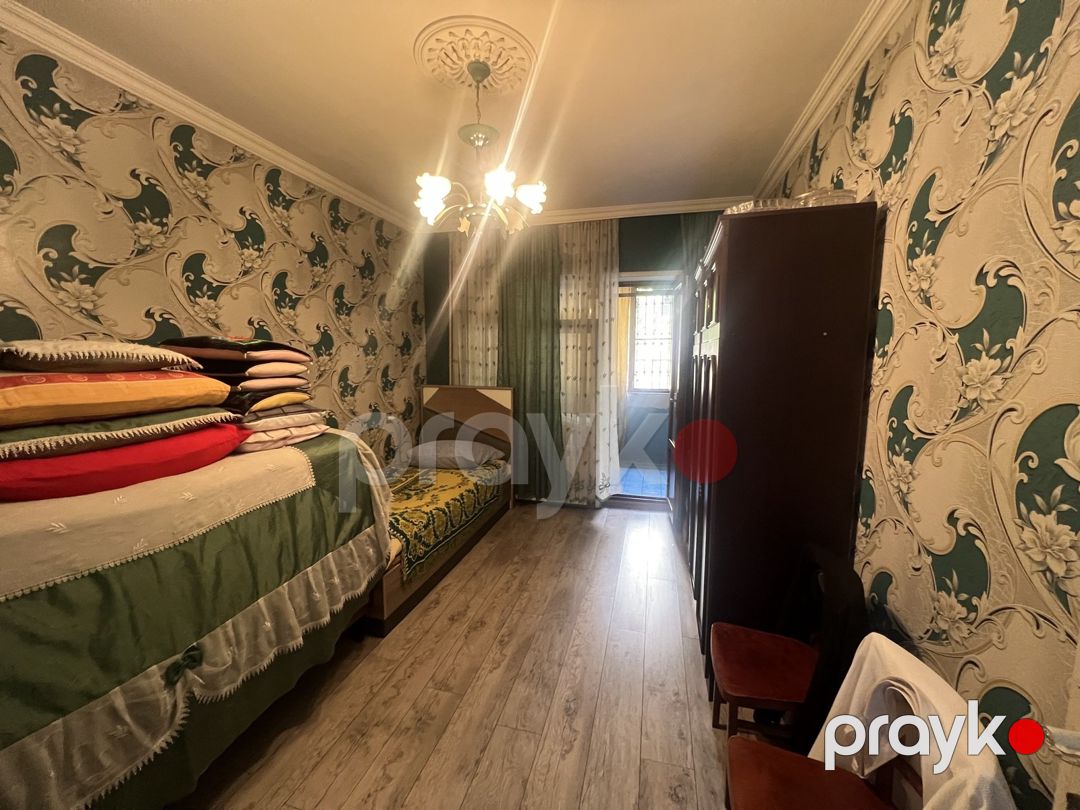 Satılır 4 otaqlı köhnə tikili 90 m² — Mənzil, Bakı (5)