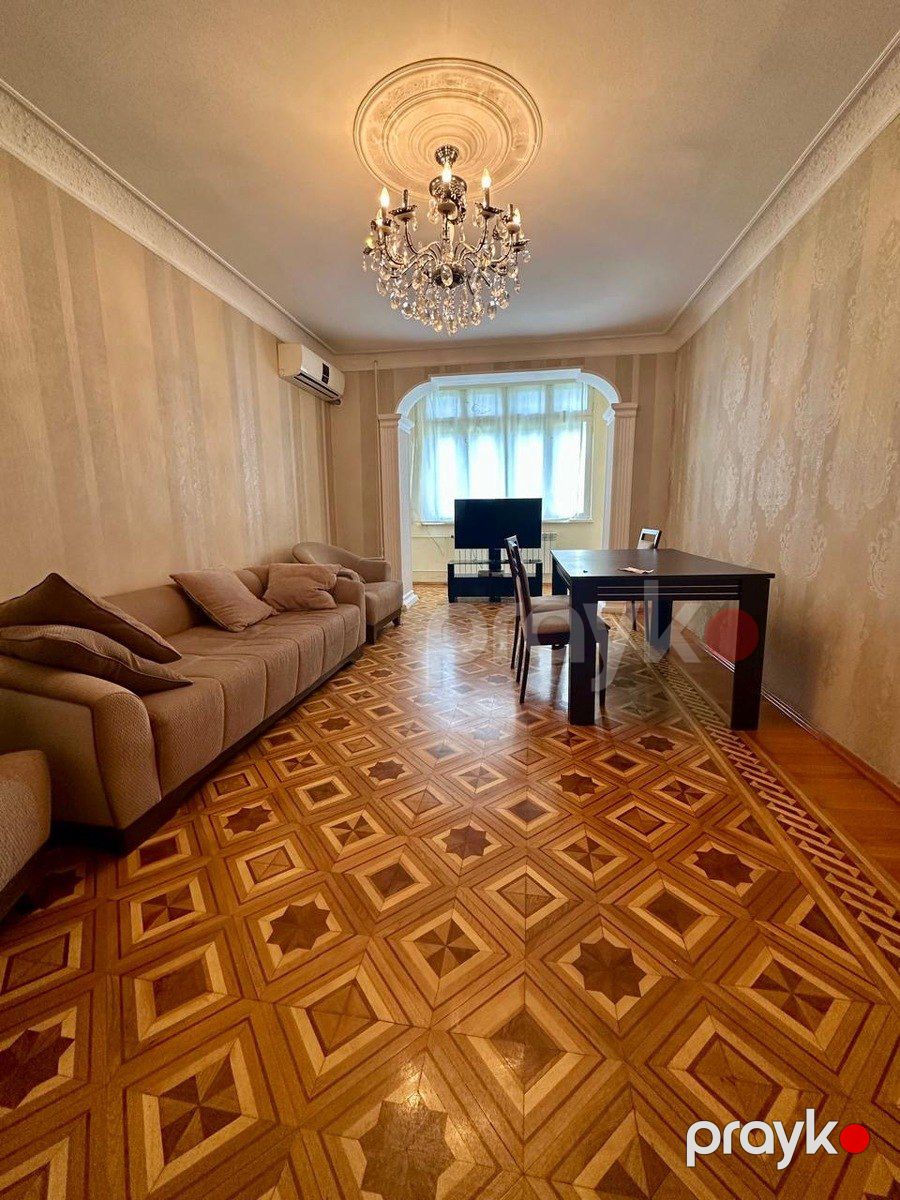 Satılır 3 otaqlı köhnə tikili 90 m² — Mənzil, Bakı (2)