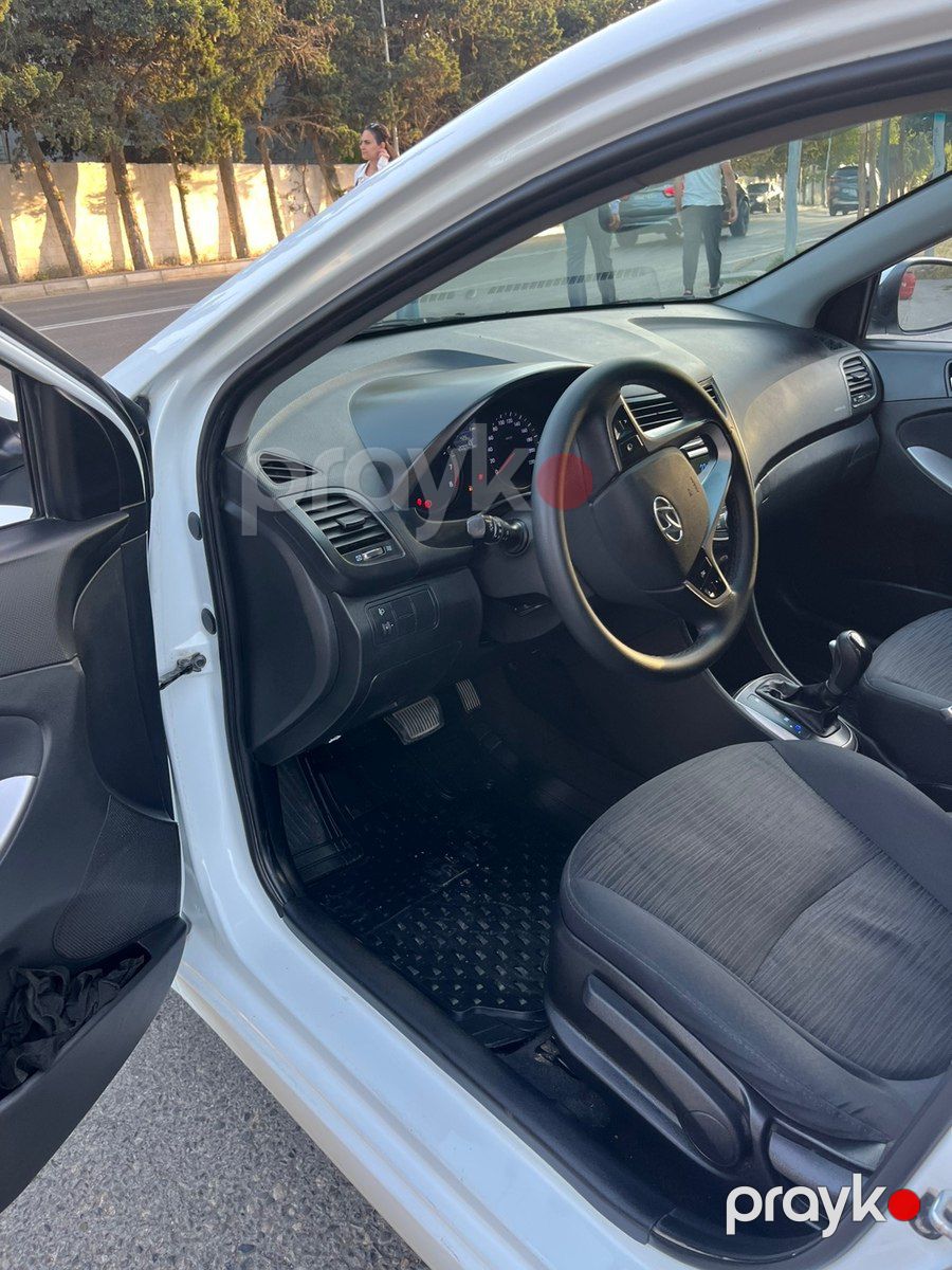 Hyundai Accent, 2014 il — Avtomobillər, Bakı (8)