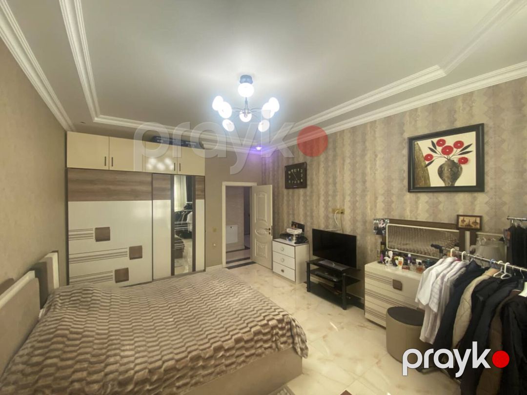 Satılır 4 otaqlı həyət evi/bağ evi 220 m² — Ev, villa, Bakı (11)