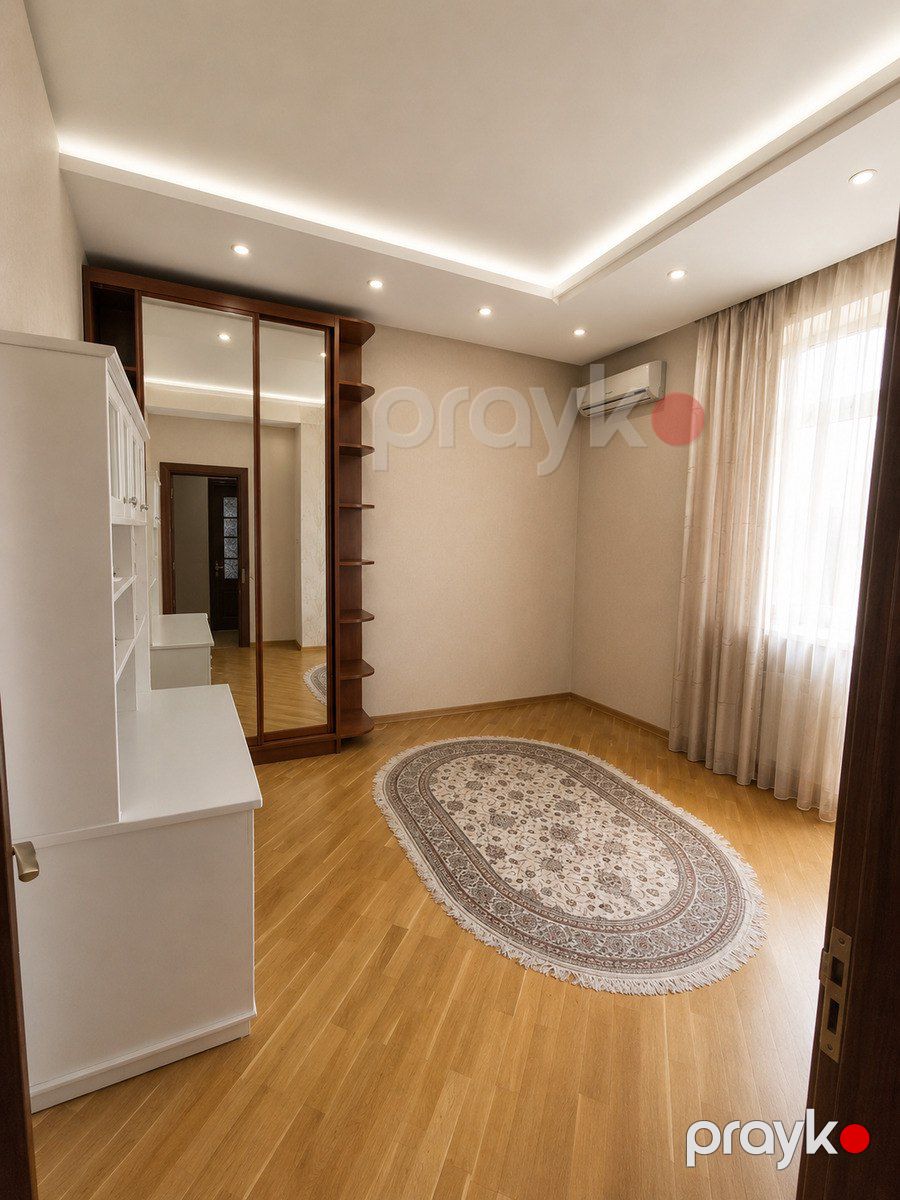 Satılır 4 otaqlı yeni tikili 250 m² — Mənzil, Bakı (11)