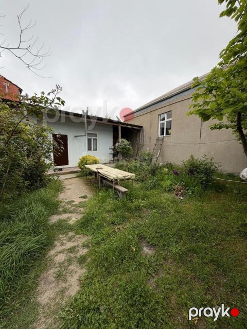Satılır həyət evi, Binəqədi r
