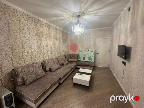 Satılır 2 otaqlı köhnə tikili 60 m²