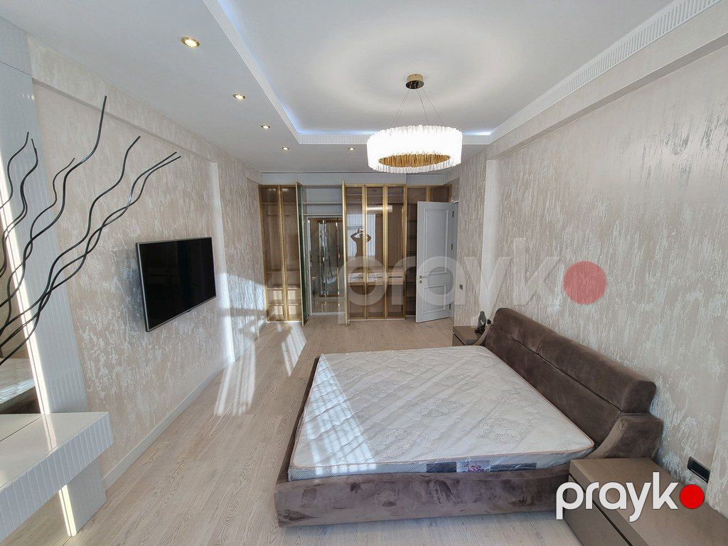Satılır 4 otaqlı yeni tikili 204 m² — Mənzil, Bakı (8)